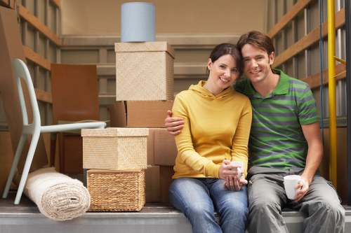 Moving truck covering Finchley and nearby North London areas
